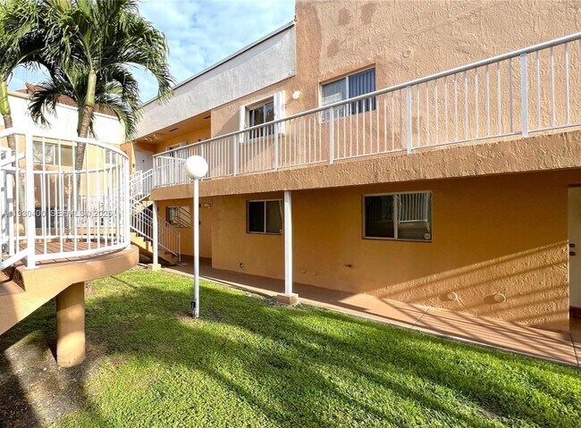 Building Photo - 14911 SW 80th St