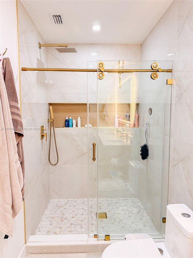 Building Photo - 7951 NW 37th Dr