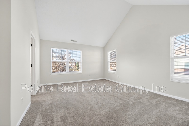 Building Photo - 83 3rd Ave NW