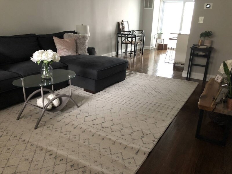 Building Photo - 924 15th St SE