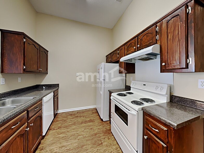 Building Photo - 5331 Kristy Ln