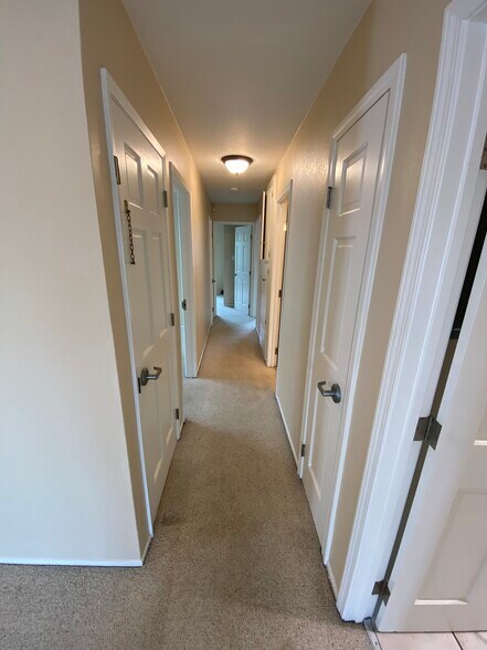Main Hall to bedroom garage & bathrooms - 258 Canterbury Ave