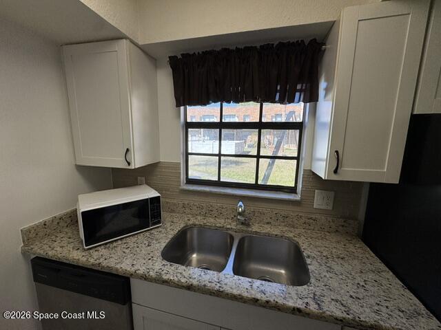 Building Photo - 1300 Arlington Ln NE