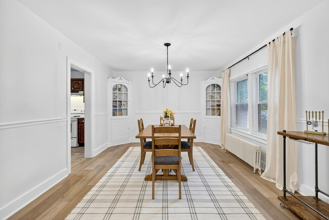 Building Photo - 1389 Mt Pleasant Rd