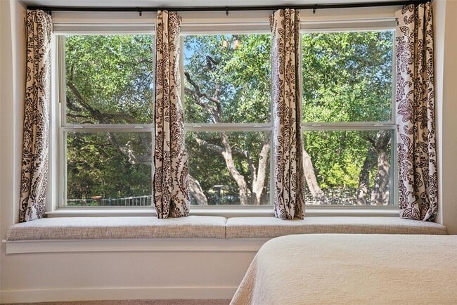 Building Photo - 104 Arrowhead Mound Rd