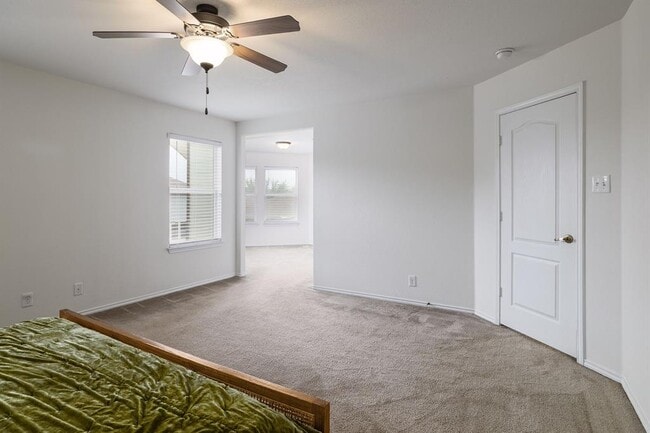 Building Photo - 8716 Panadero Dr