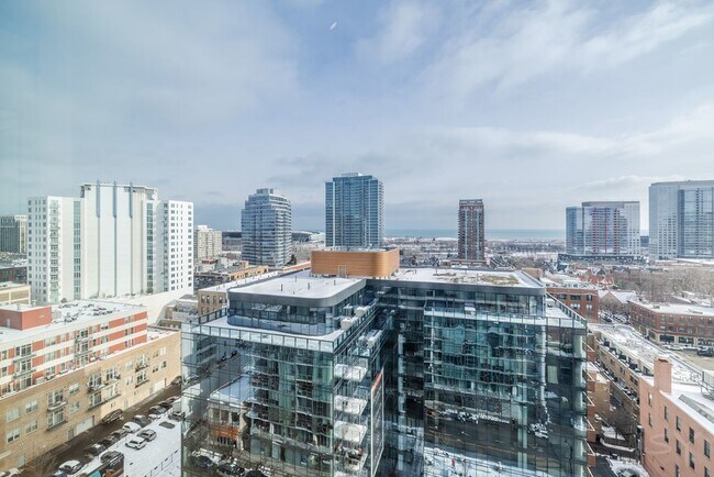 Building Photo - 1720 S Michigan Ave