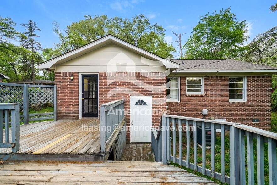 Building Photo - 6548 Margate St