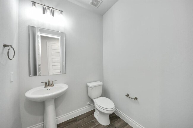 Building Photo - 28907 Ridge Valley Ct
