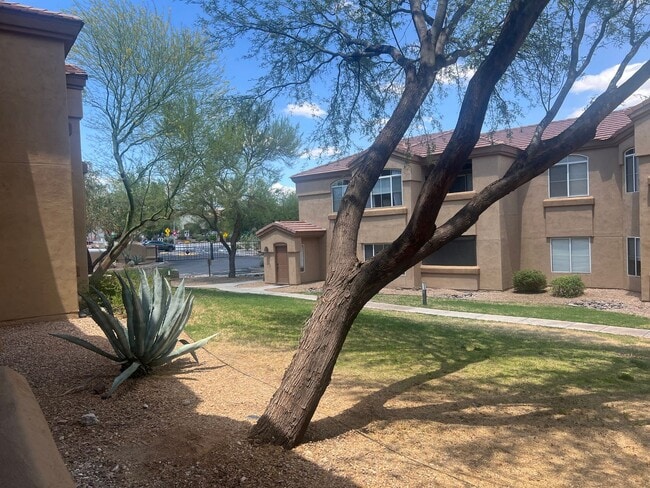 Building Photo - FURNISHED 2 BED/2 BA CONDO AT SUNRISE & KOLB!  AVAILABLE FOR SELF VIEWING!