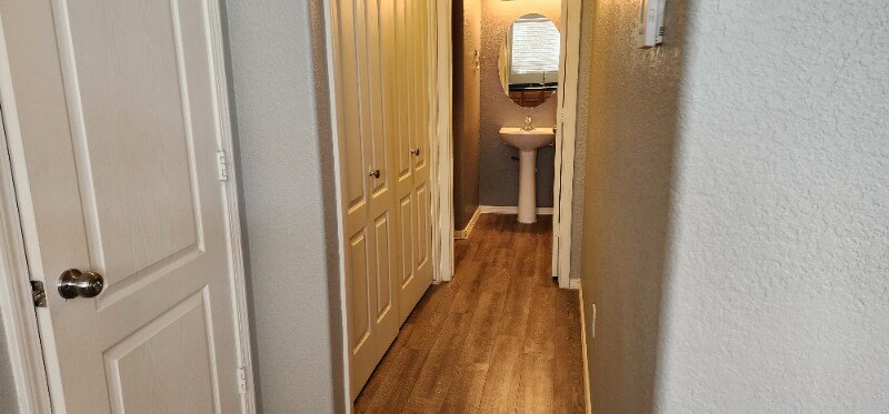 Building Photo - 6432 Los Pueblos Pl NW