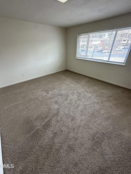 Building Photo - 2365 Champion Ct