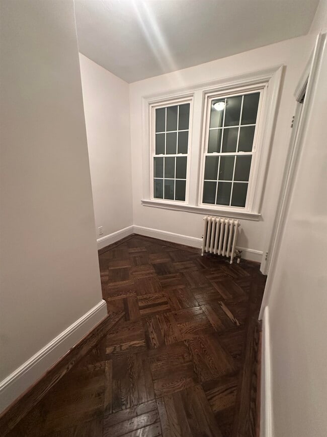 Building Photo - 34 Garretson Ave