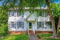 Building Photo - 1508 Trinity Garden Cir