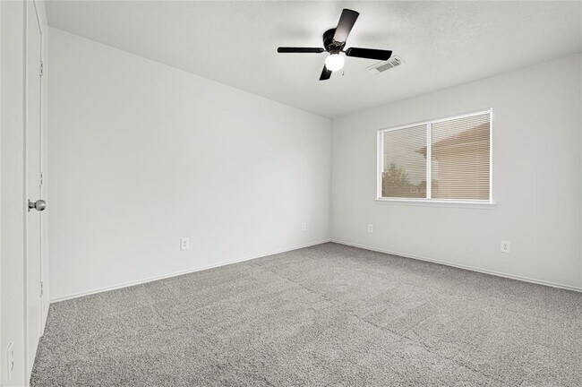 Building Photo - 21818 Westfield Ridge Dr