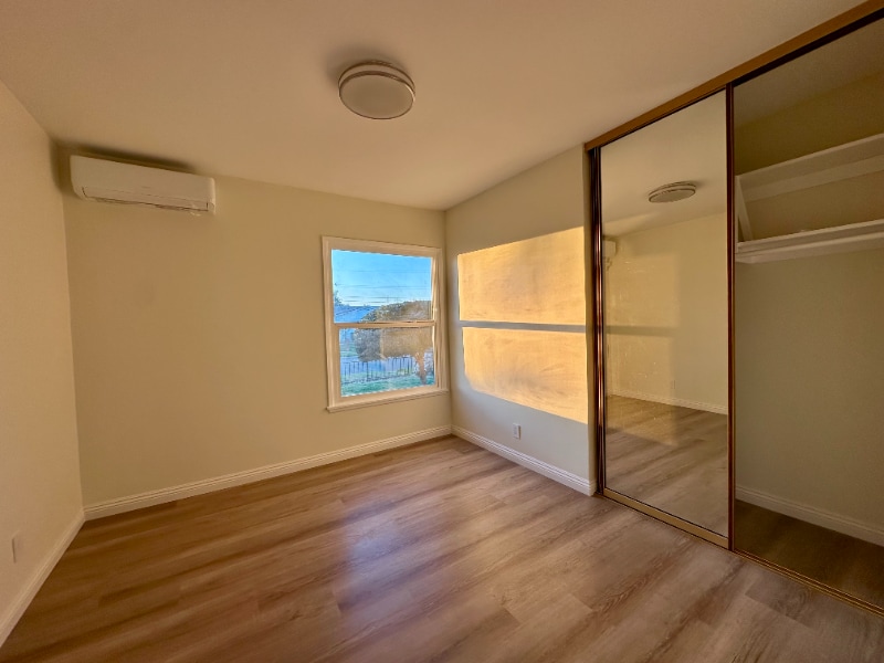 Building Photo - 7860 La Fiesta Dr