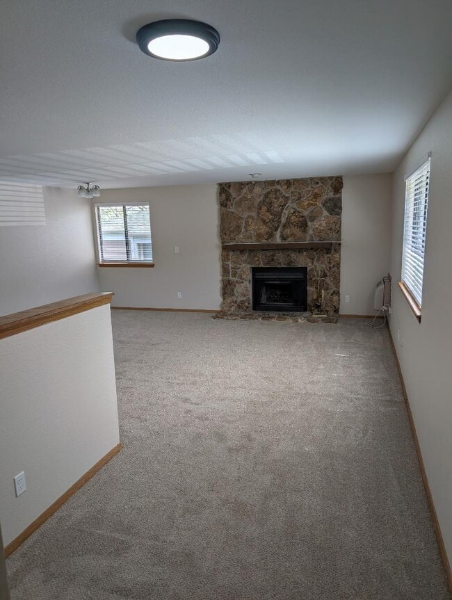 Building Photo - 139 S Zang Way
