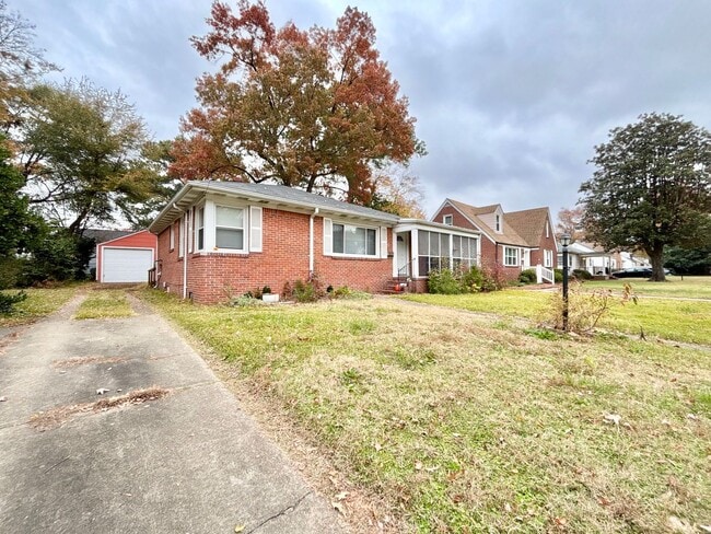 Primary Photo - Cozy Home in Norfolk!