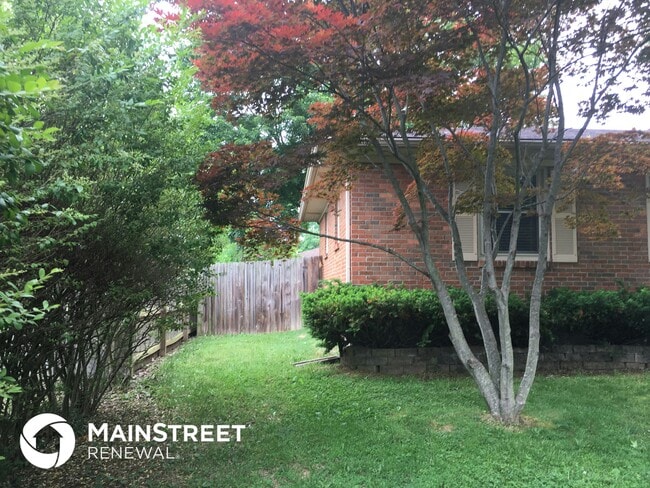 Building Photo - 7406 Maurer Ln