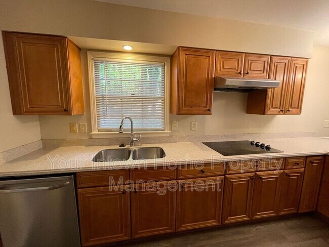 Building Photo - 2694 Shetland Dr