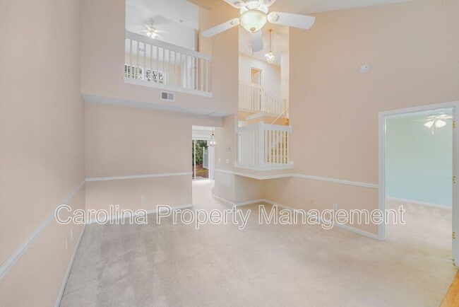 Building Photo - 15021 Deshler Ct