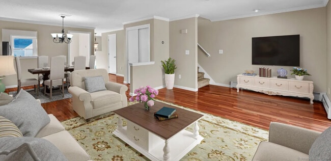 Building Photo - 14 Kowal Ct