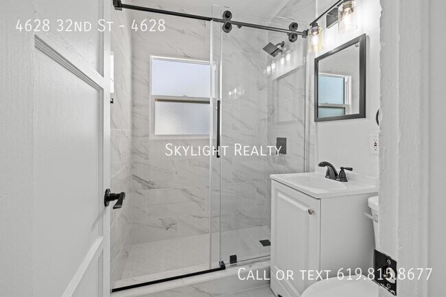 Building Photo - 4628 32nd St