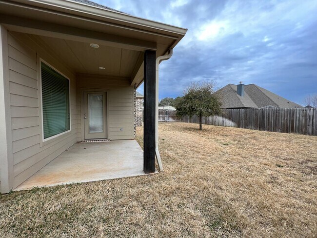 Building Photo - 2964 Elkton Trail