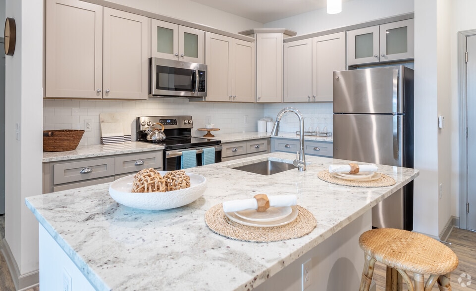 Hawthorne at Smith Creek 4641 Sweetfern Row Wilmington NC 28411 Apartment Finder