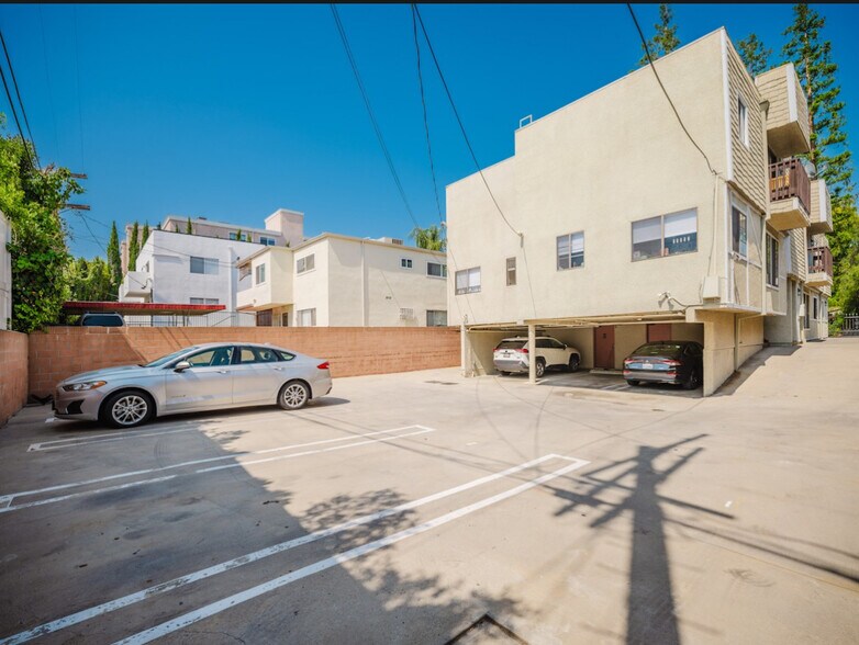 Building Photo - 4509 Vista Del Monte Ave