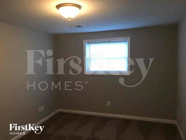 Building Photo - 4538 Crestline Dr