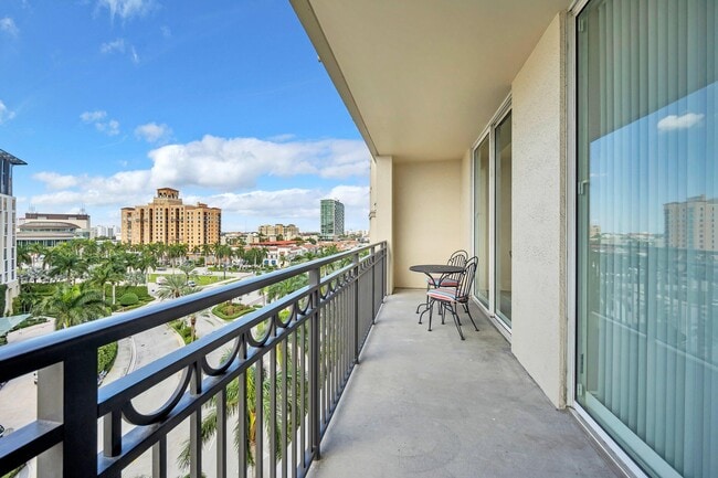 Building Photo - 550 Okeechobee Blvd