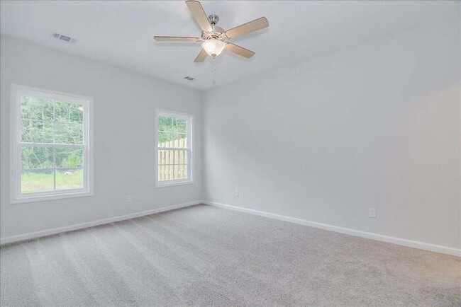 Building Photo - Brand New Luxury Attached Home
