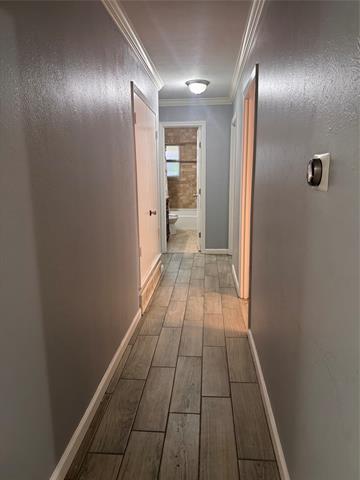 Building Photo - 514 E Lynn Dr