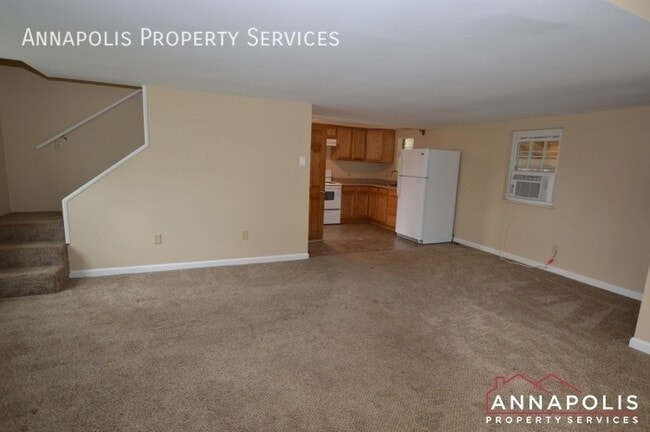 Building Photo - 536 Tepper Rd