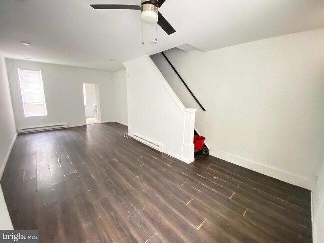 Building Photo - 3329 Malta St