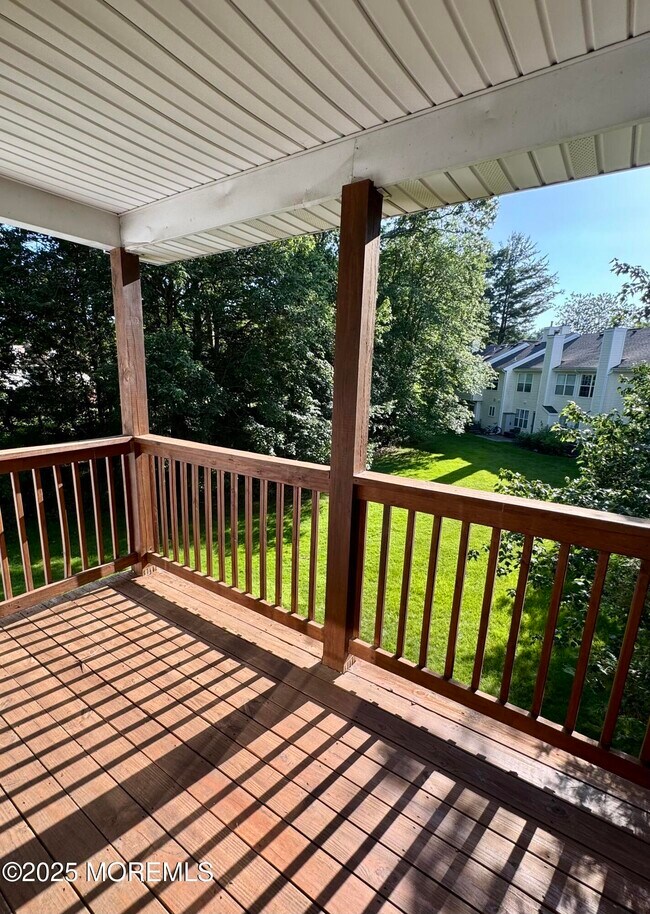 Building Photo - 312 Towne Dr