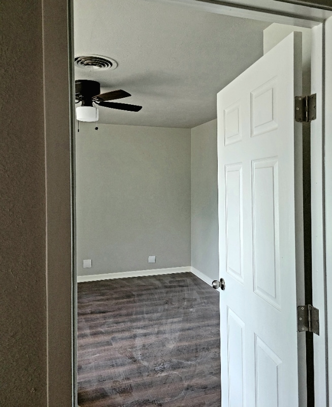 Building Photo - 4400 Hodgkins Rd