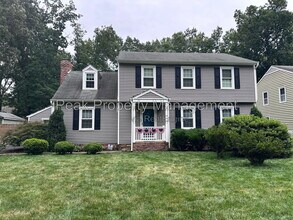 Building Photo - 1825 Red Queen Ct