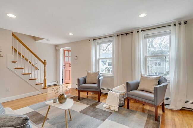 Building Photo - 24 Ledgelawn Ave