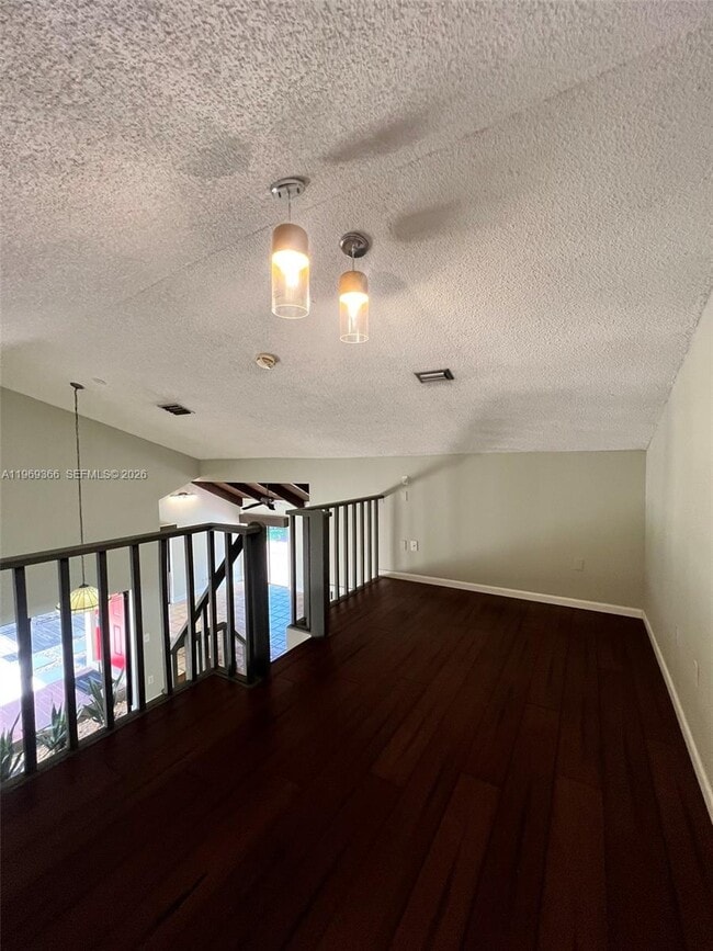 Building Photo - 7512 SW 95th Pl