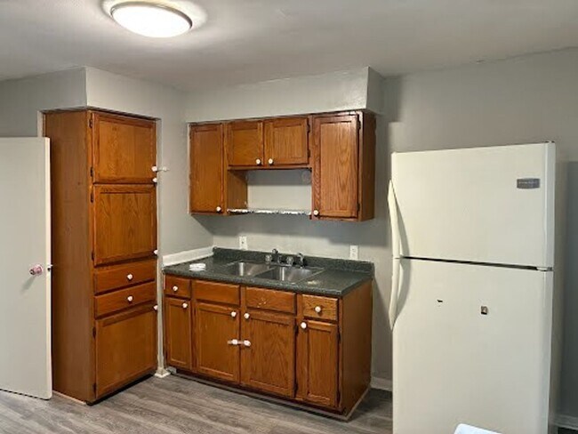 Building Photo - 1532 South 13th Street