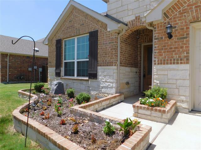 Building Photo - 9616 Creekmere Dr
