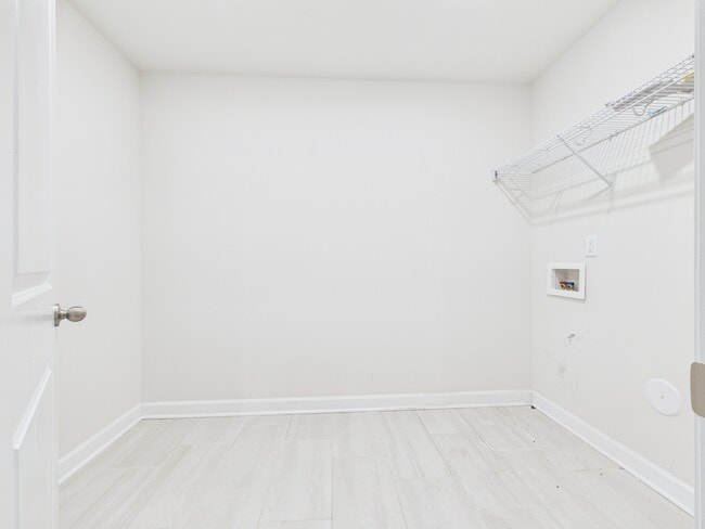 Building Photo - 6725 Good News Dr