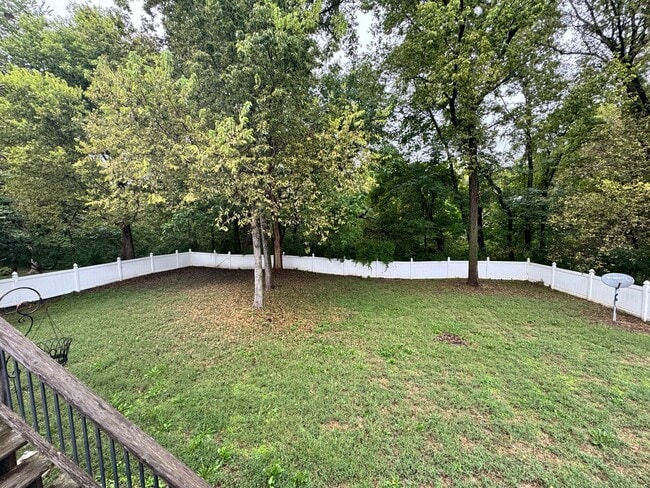 Building Photo - Welcome Home – Spacious East Side Living w...