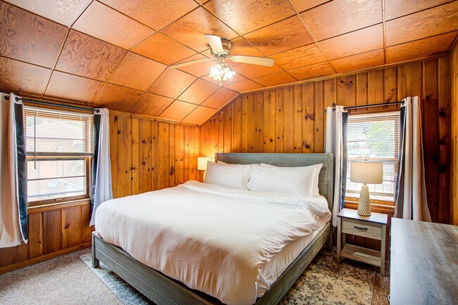 Building Photo - 3120 S 30th St