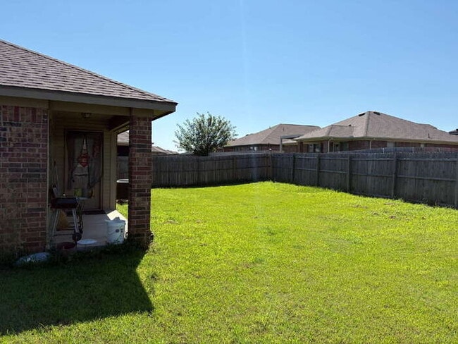 Building Photo - Charming 3-Bedroom Home in Norman - Availa...