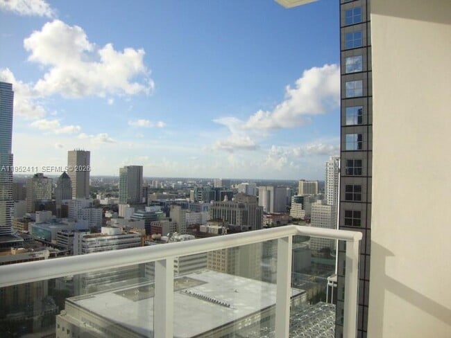 Building Photo - 300 S Biscayne Blvd