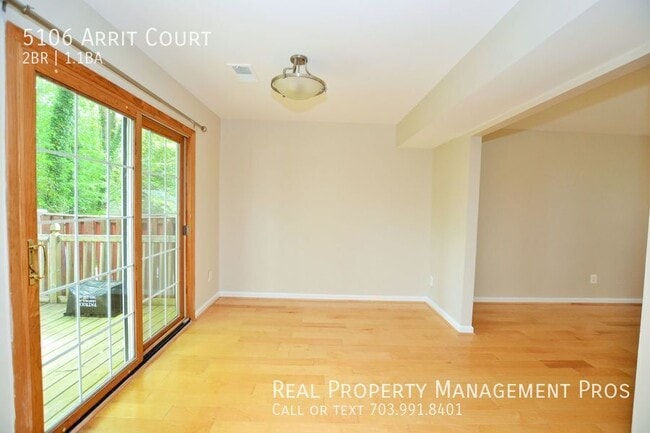 Building Photo - 5106 Arrit Ct