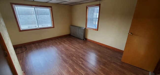 Building Photo - 530 Naylor Rd